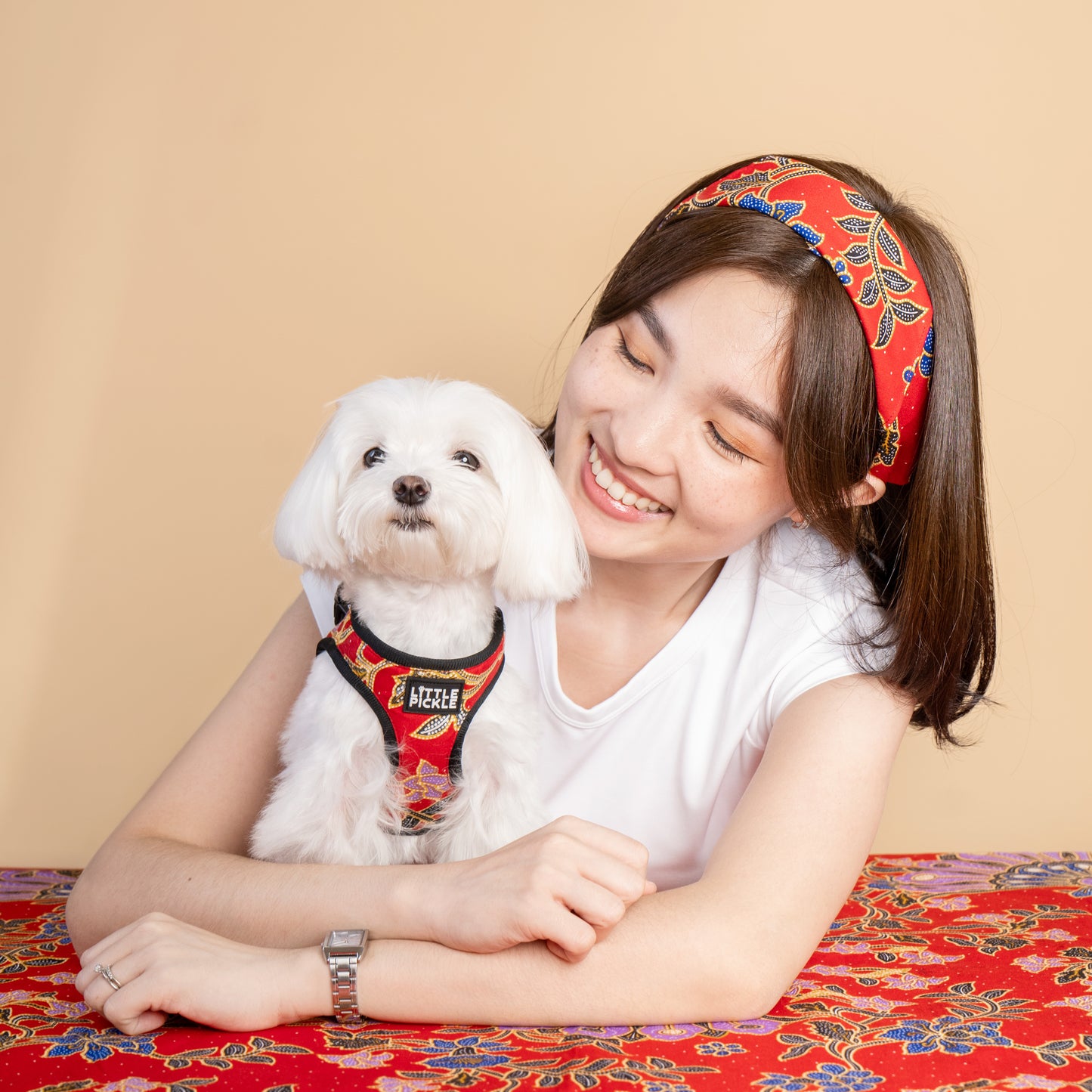 Step-In Harness in Seri Anggun Red Batik