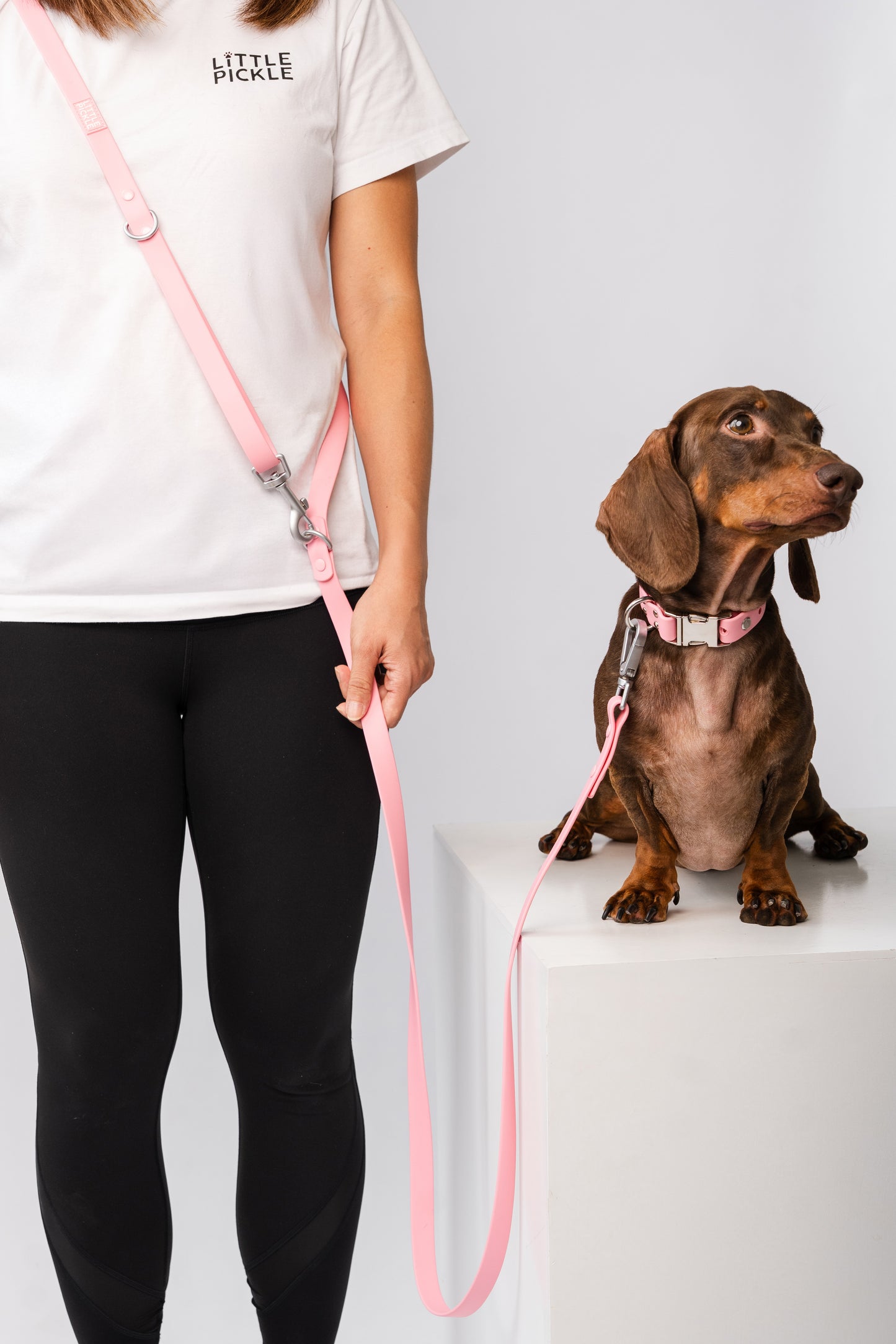 Ripply Waterproof Hands-Free Multiway Leash in Bubblegum Pink