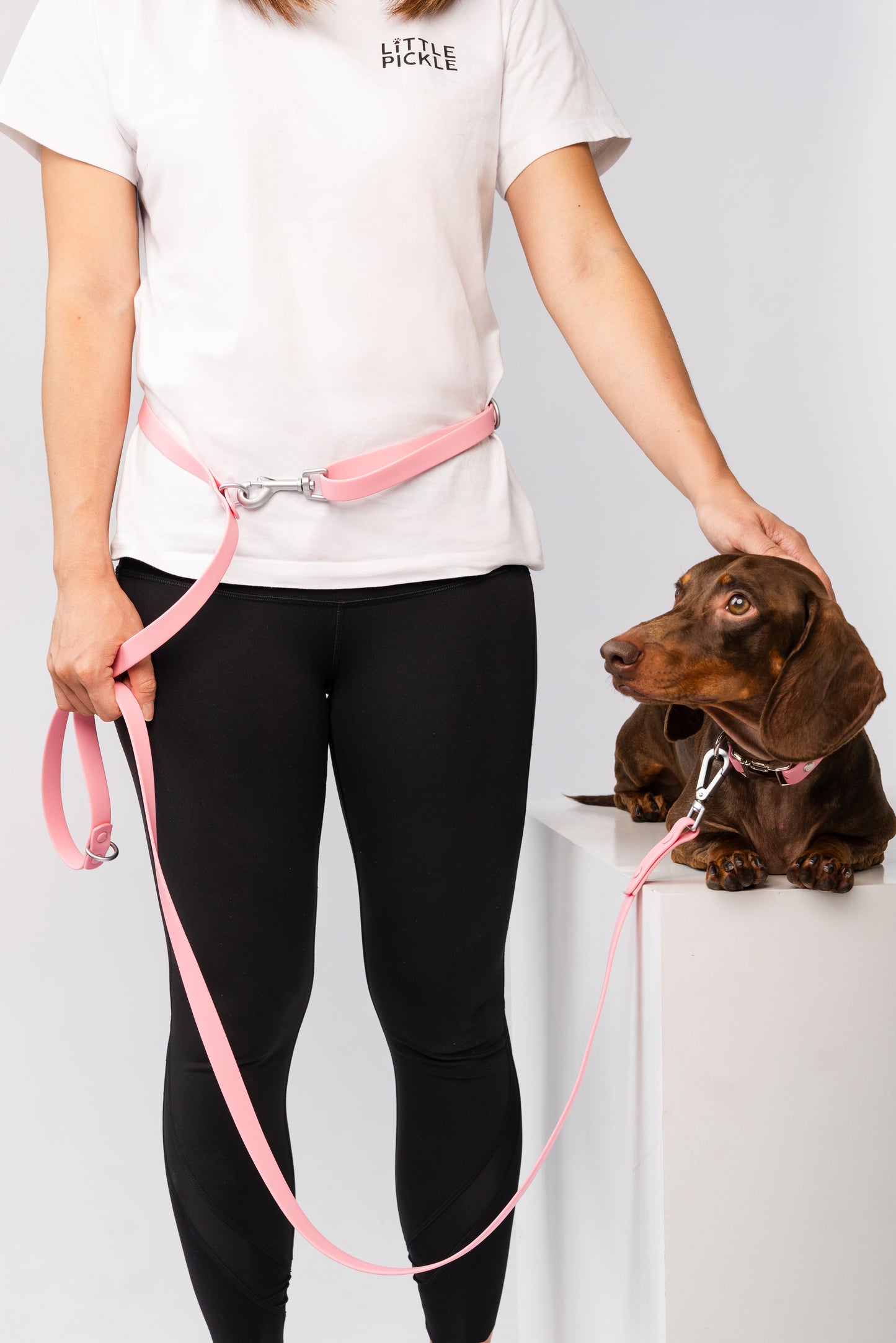 Ripply Waterproof Hands-Free Multiway Leash in Bubblegum Pink