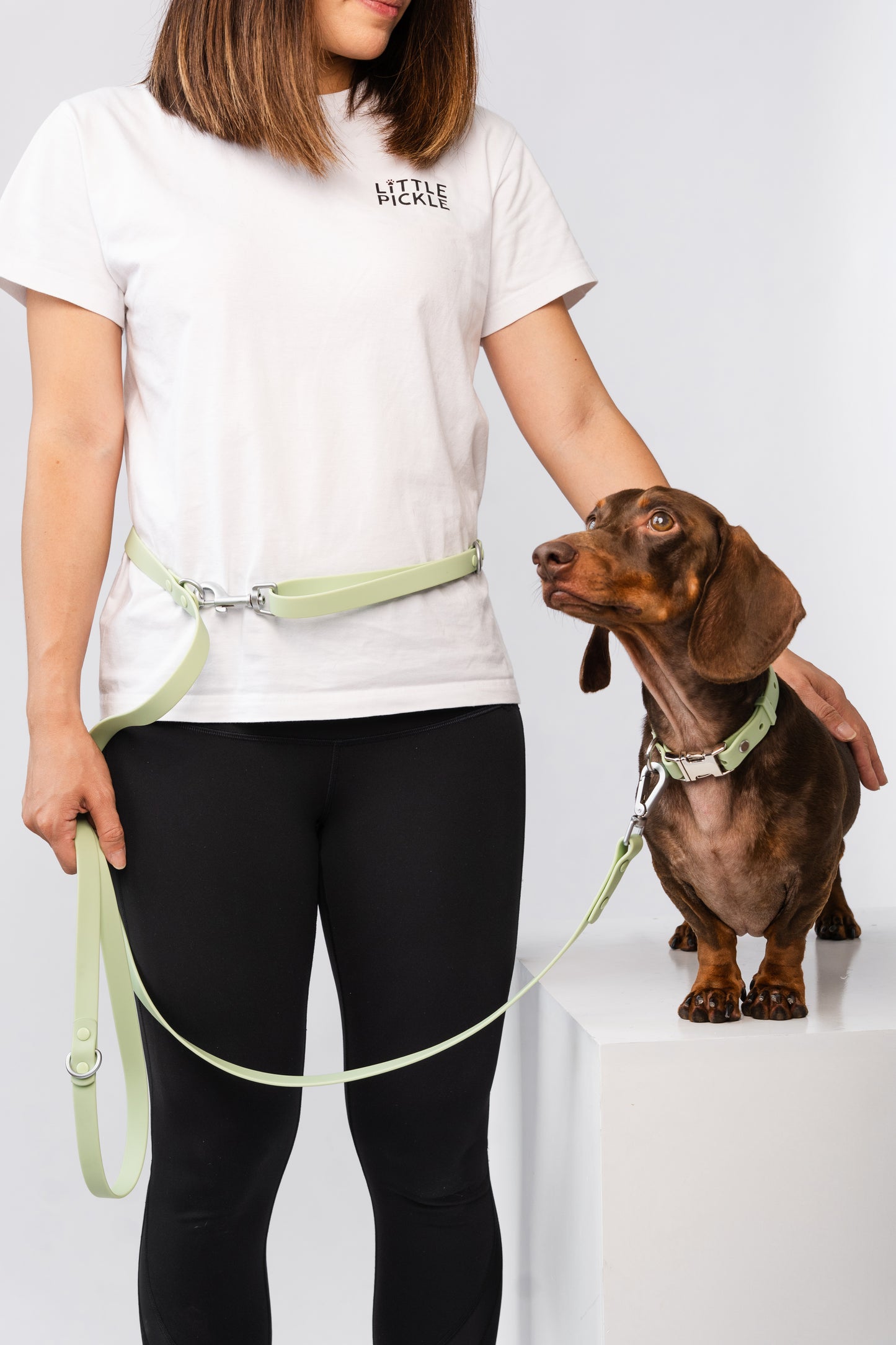 Ripply Waterproof Hands-Free Multiway Leash in Avo-Milk Green