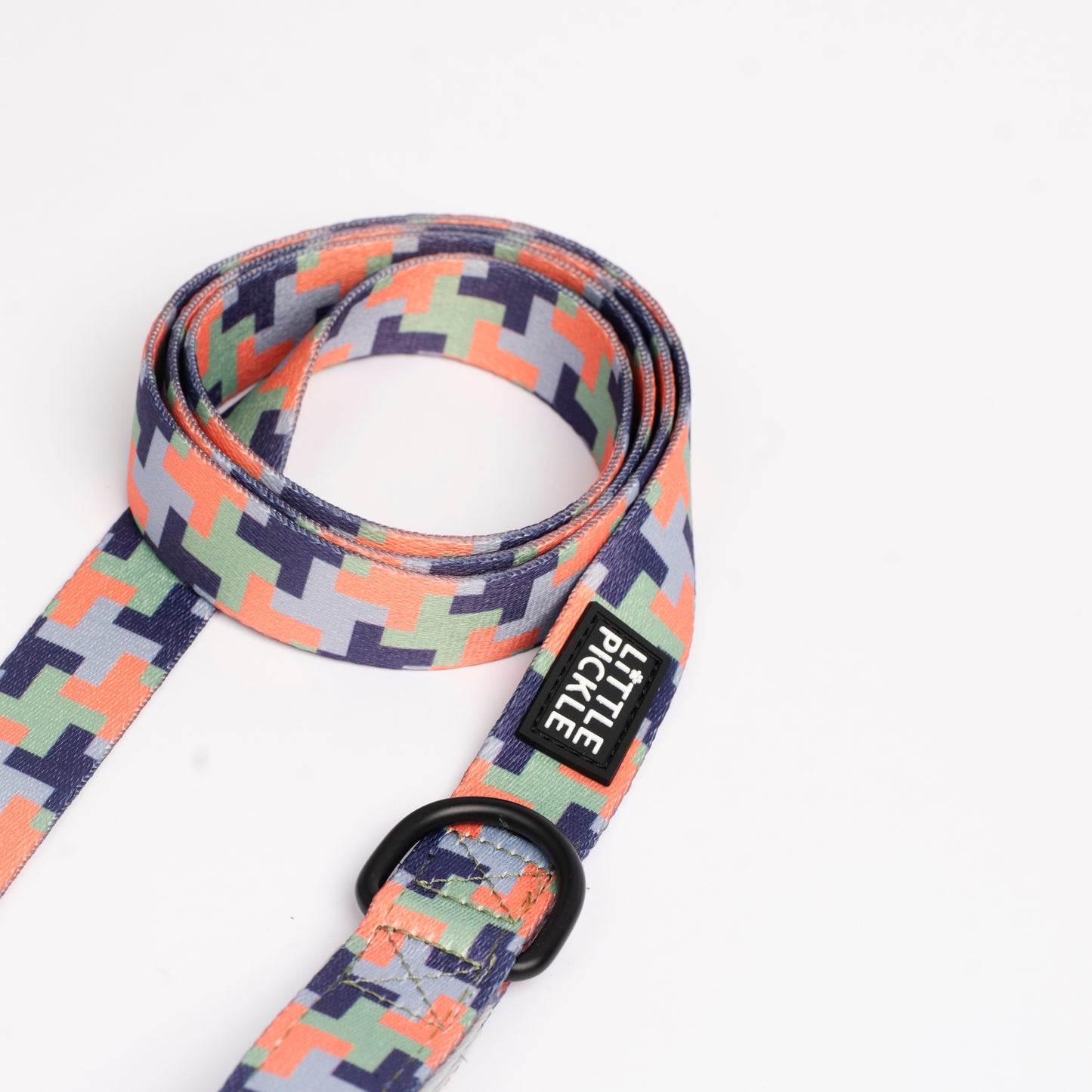 Classic Comfort Leash in Puzzler Design - Little Pickle