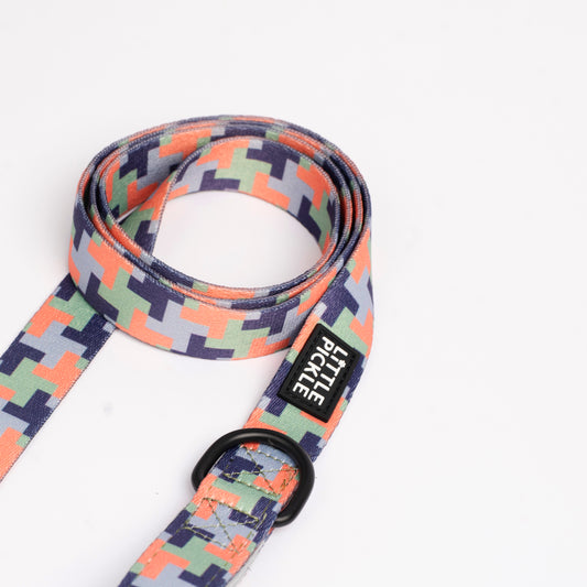 Classic Comfort Leash in Puzzler Design - Little Pickle Little Pickle