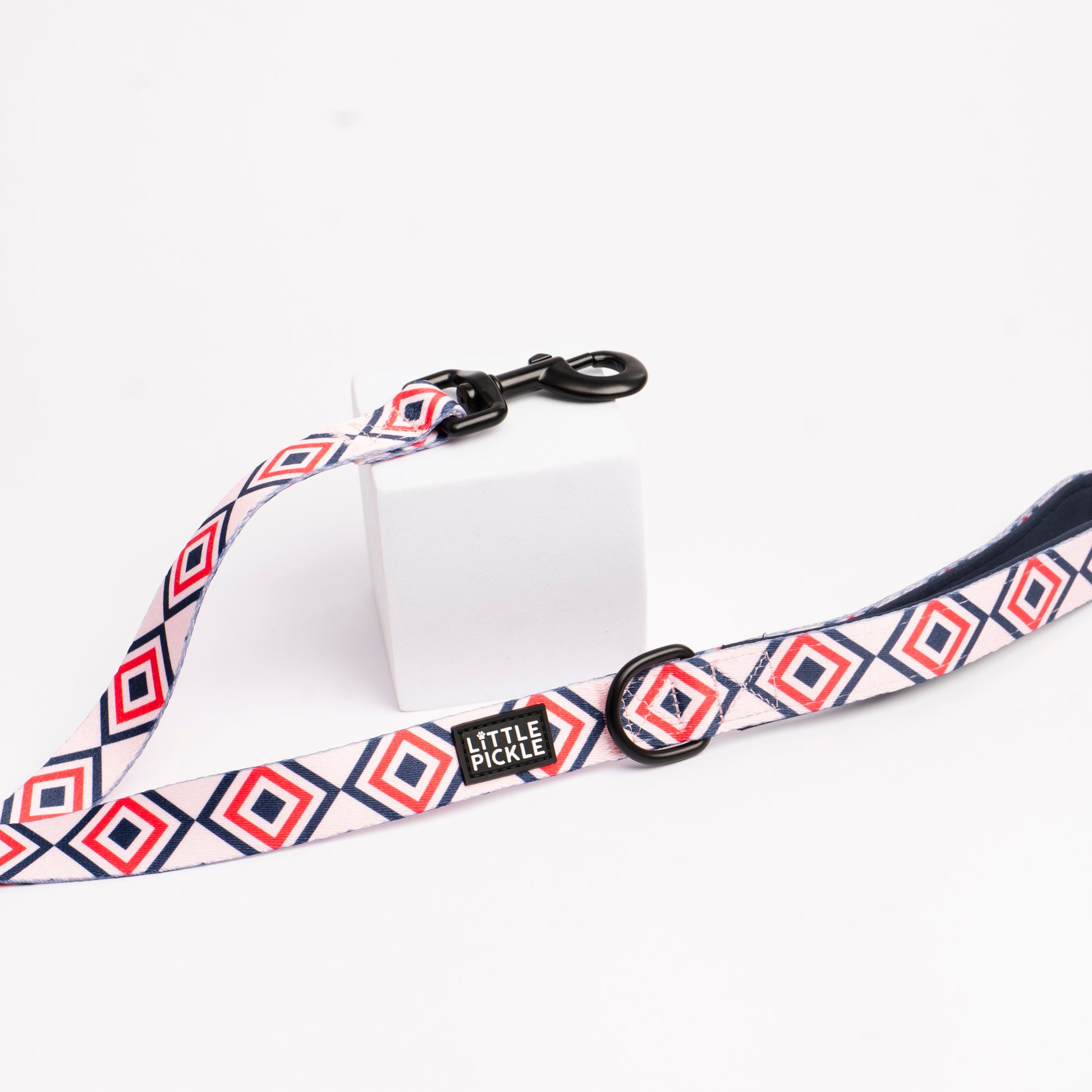 Classic Comfort Leash in Kaleidoscope Design - Little Pickle