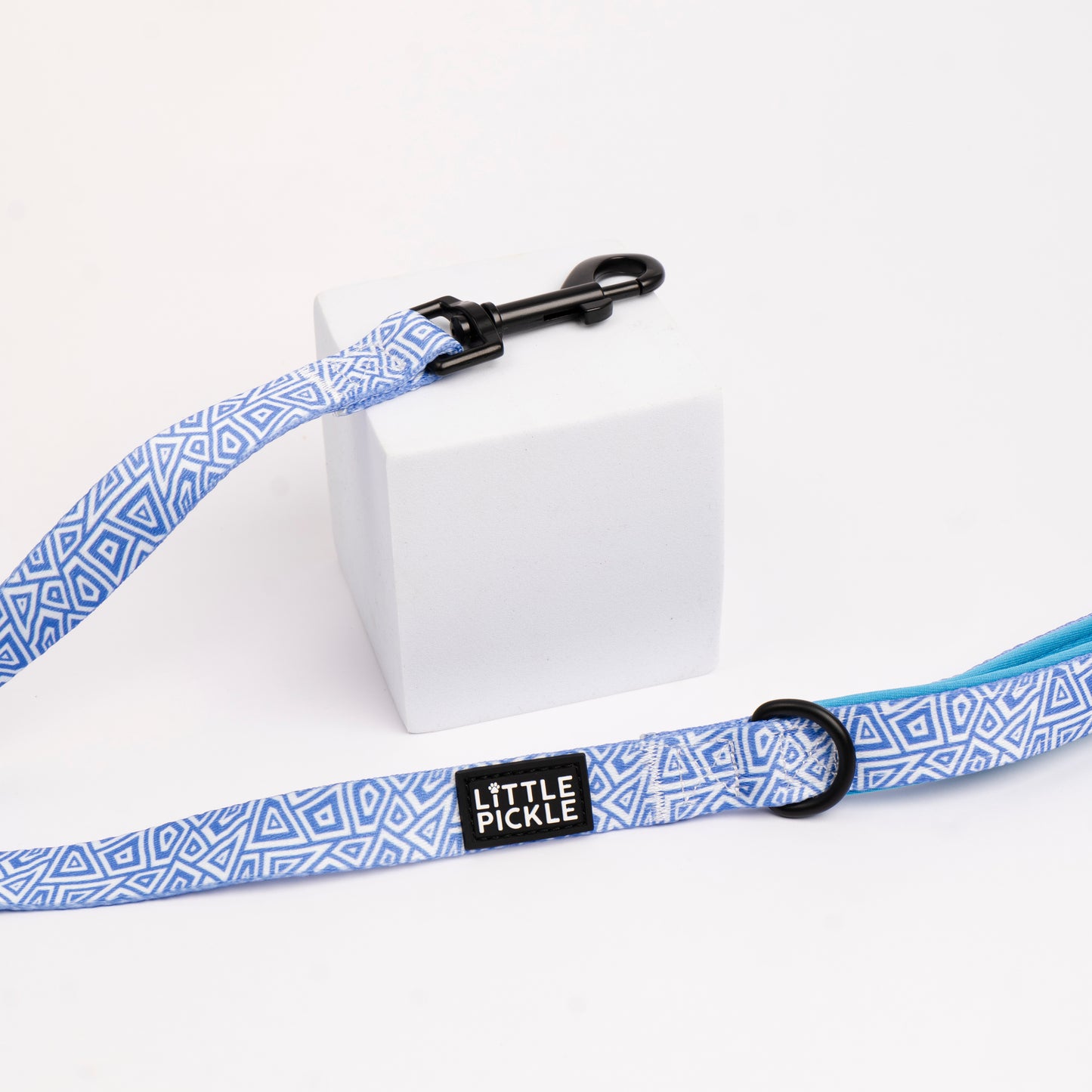 Classic Comfort Leash in Tropical Island Design - Little Pickle