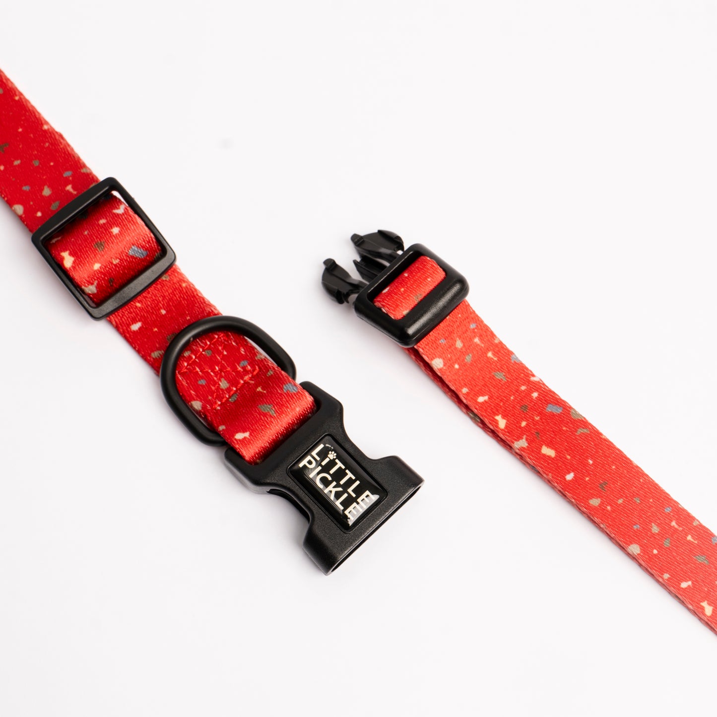 Soft Collar in Celebration Red Design - Little Pickle