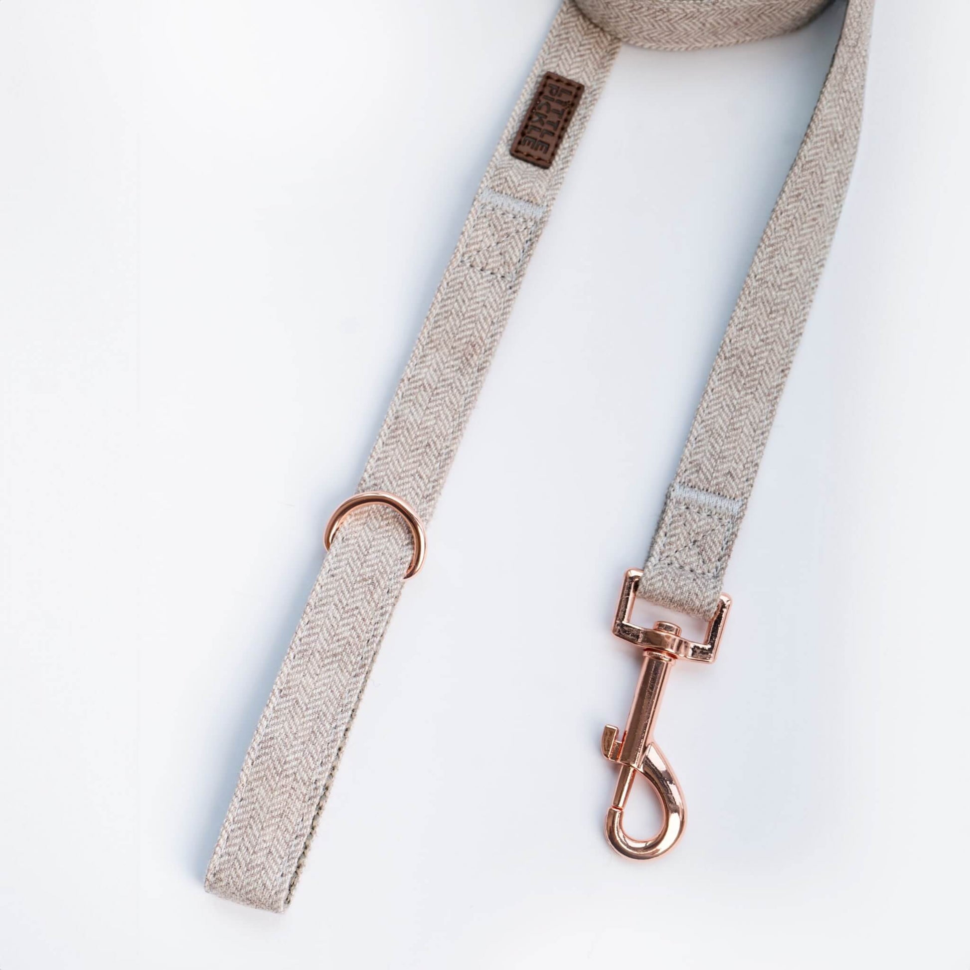 Twill Leash in Charming Brown - Little Pickle