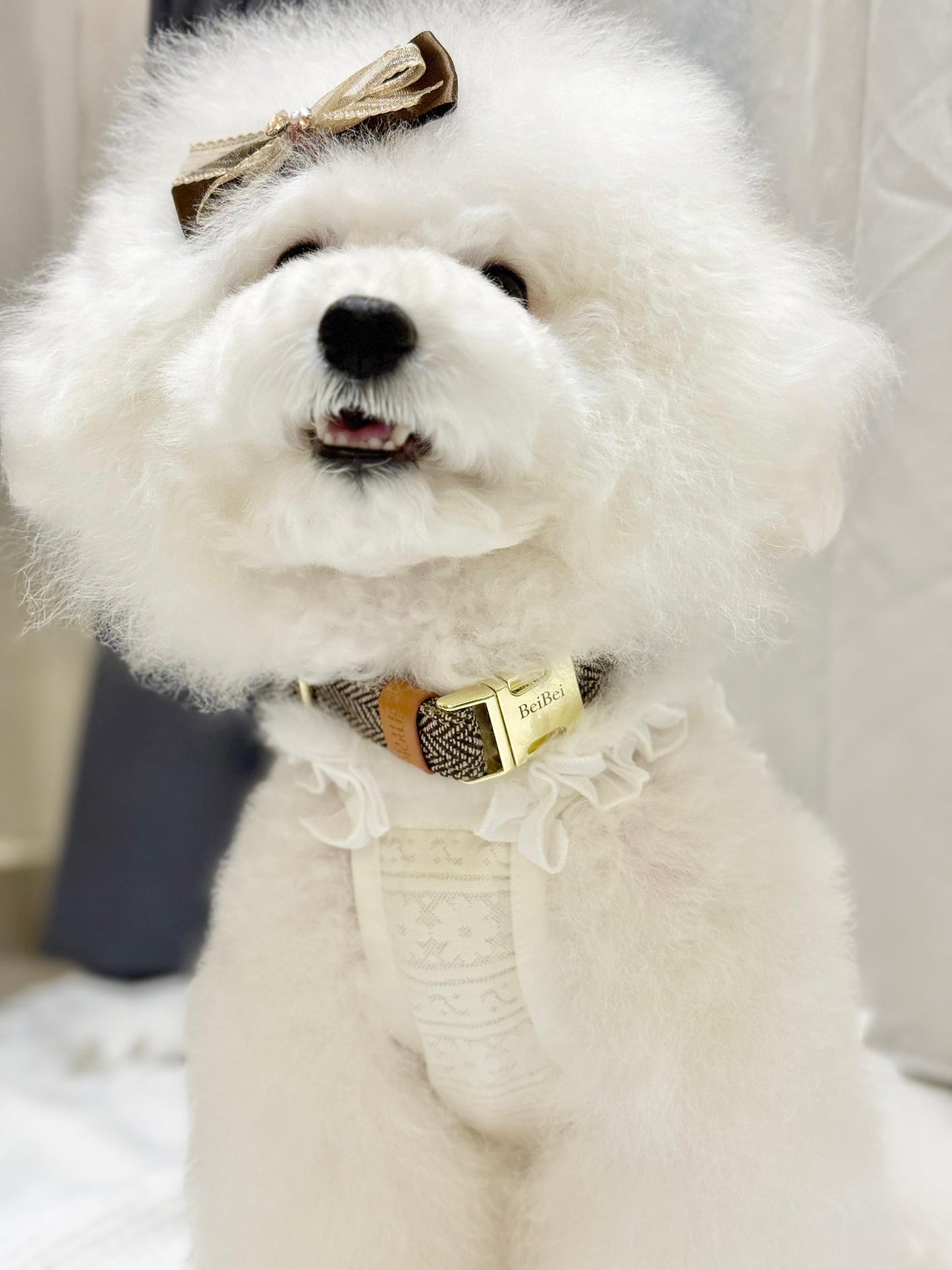 Tweed Collar in Mocha Brown Herringbone